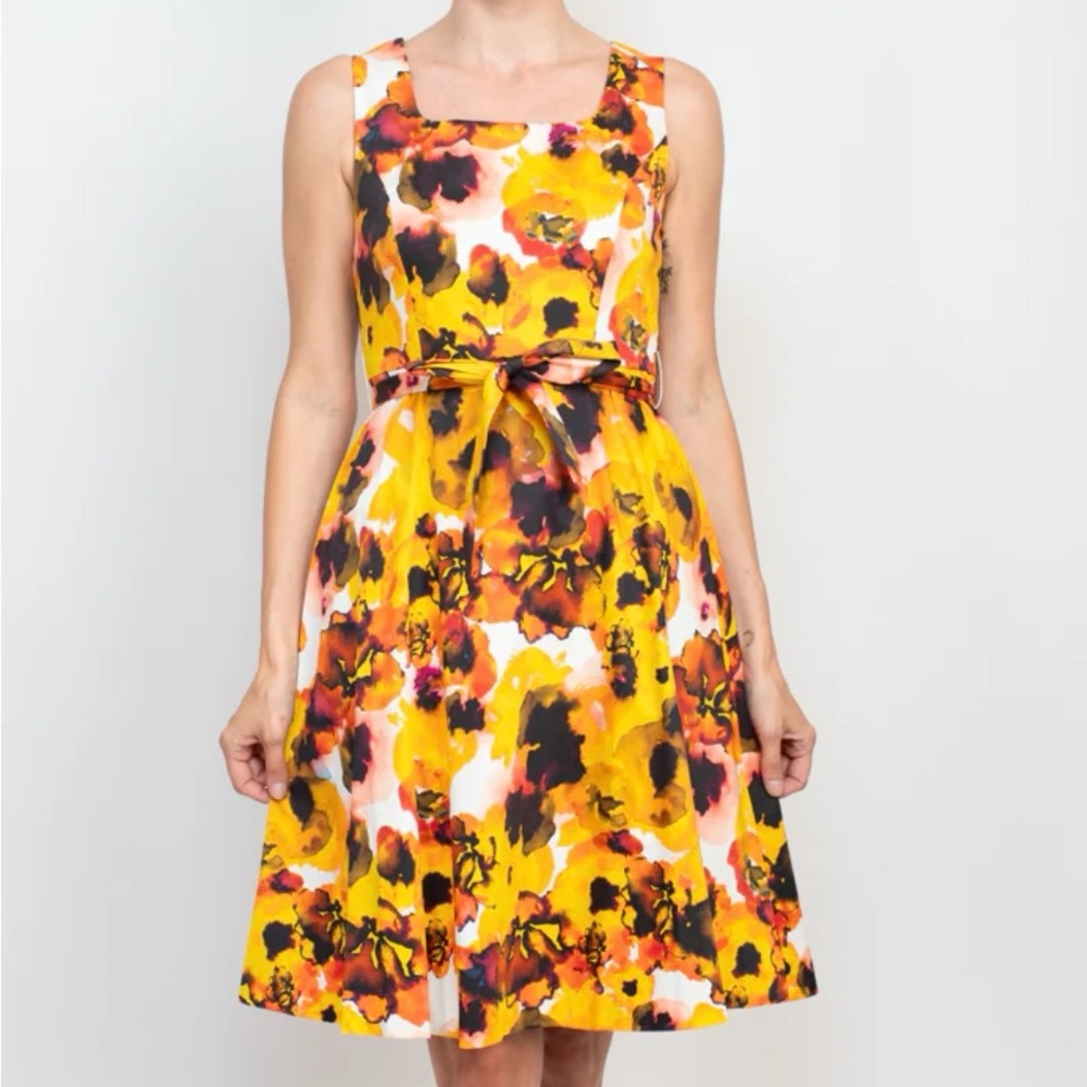 NWT Tahari Square Neck Sleeveless size 12